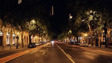 Hungary city roads nighttime
